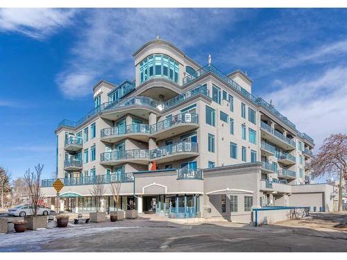 205-4 14 Street Nw, Calgary, AB - Outdoor With Balcony With Facade