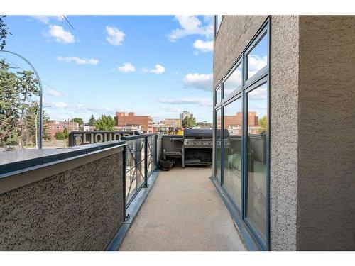 205-4 14 Street Nw, Calgary, AB - Outdoor With Balcony