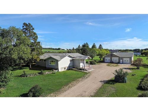 4301 39 Avenue, Ponoka, AB - Outdoor