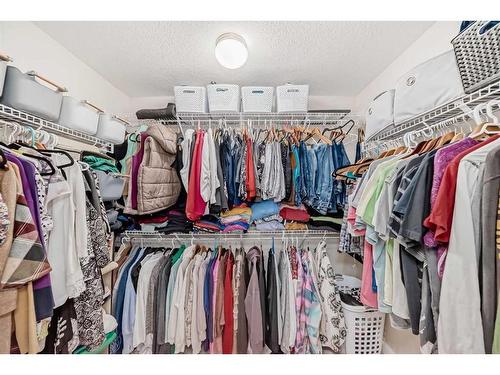 149 Williamstown Park Nw, Airdrie, AB - Indoor With Storage