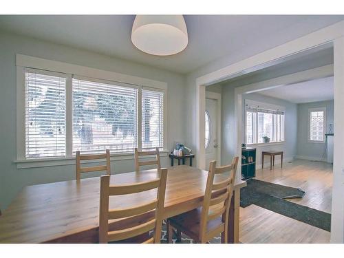 2135 16A Street Sw, Calgary, AB - Indoor Photo Showing Dining Room