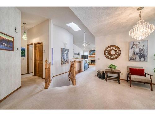 230 Hamptons Park Nw, Calgary, AB - Indoor Photo Showing Other Room