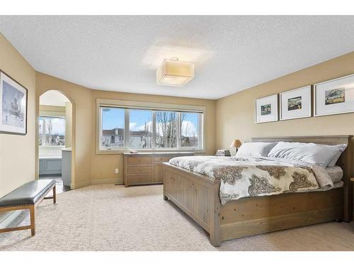 90 Evergreen Common Sw, Calgary, AB - Indoor Photo Showing Bedroom