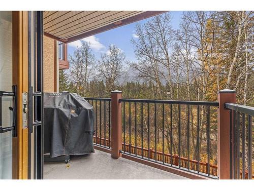 202-743 Railway Avenue, Canmore, AB - Outdoor With Balcony With Exterior