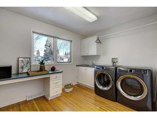 660 Willow Brook Drive Se, Calgary, AB - Indoor Photo Showing Laundry Room