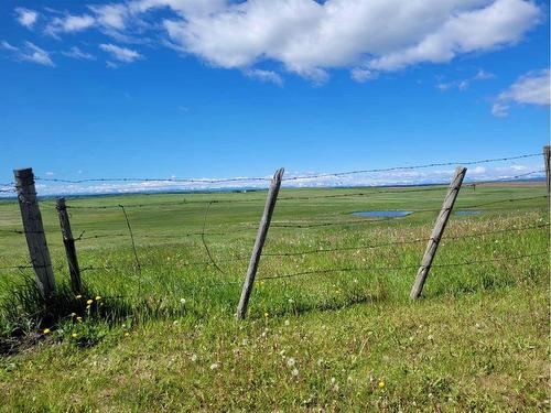 W-5,R-3,T-27,S-22, Nw,Sw-W-5,R-3,T-27,S-22, Se Lochend Road Nw, Rural Rocky View County, AB 