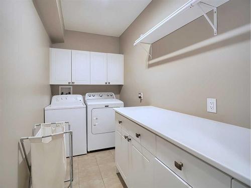 262 Chaparral Court Se, Calgary, AB - Indoor Photo Showing Laundry Room