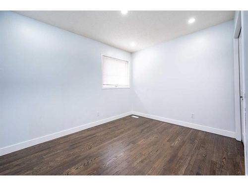 14333 Evergreen Street Sw, Calgary, AB - Indoor Photo Showing Other Room