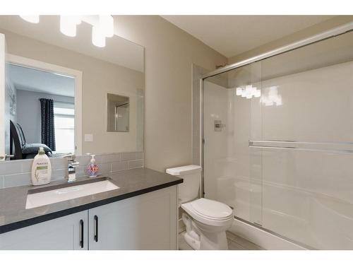 623 Cranbrook Walk Se, Calgary, AB - Indoor Photo Showing Bathroom
