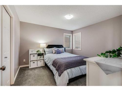 7 Cranridge Bay Se, Calgary, AB - Indoor Photo Showing Bedroom