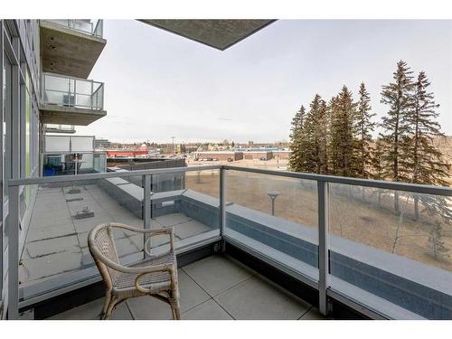 310-30 Brentwood Common Nw, Calgary, AB - Outdoor With Balcony