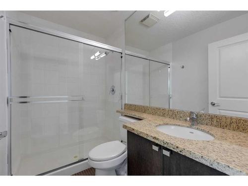 2303-77 Spruce Place Sw, Calgary, AB - Indoor Photo Showing Bathroom