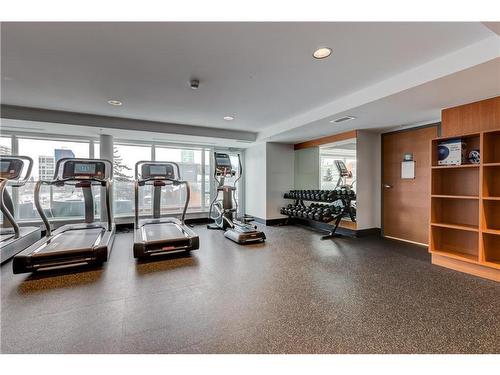 505-510 6 Avenue Se, Calgary, AB - Indoor Photo Showing Gym Room