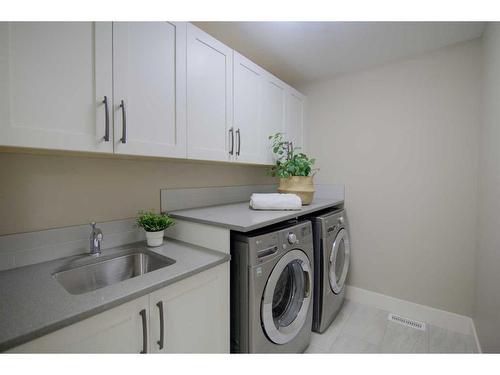 2626 Cochrane Road Nw, Calgary, AB - Indoor Photo Showing Laundry Room