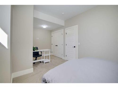 2626 Cochrane Road Nw, Calgary, AB - Indoor Photo Showing Bedroom