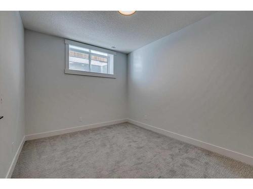 1707 19 Avenue Nw, Calgary, AB - Indoor Photo Showing Other Room