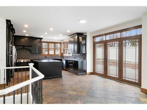 379 Mountain Park Drive Se, Calgary, AB - Indoor Photo Showing Kitchen With Upgraded Kitchen