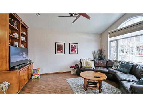 39 Panatella Crescent Nw, Calgary, AB - Indoor Photo Showing Living Room