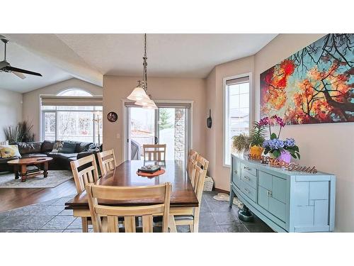39 Panatella Crescent Nw, Calgary, AB - Indoor Photo Showing Dining Room