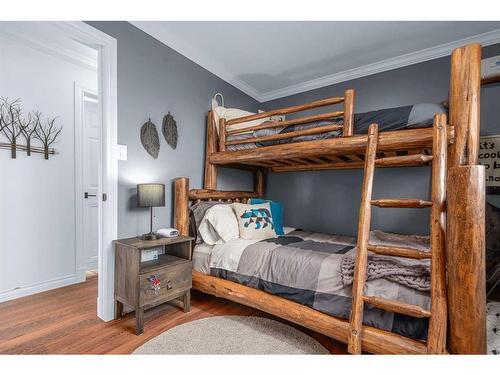4-10042 Township Road 422, Rural Ponoka County, AB - Indoor Photo Showing Bedroom