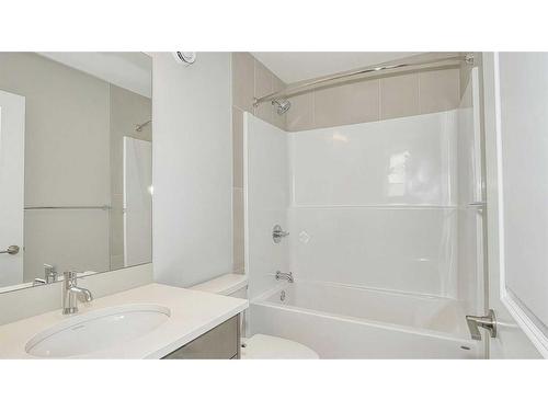 77 Calhoun Crescent Ne, Calgary, AB - Indoor Photo Showing Bathroom