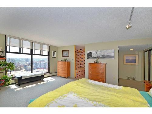 2501-1100 8 Avenue Sw, Calgary, AB - Indoor Photo Showing Bedroom