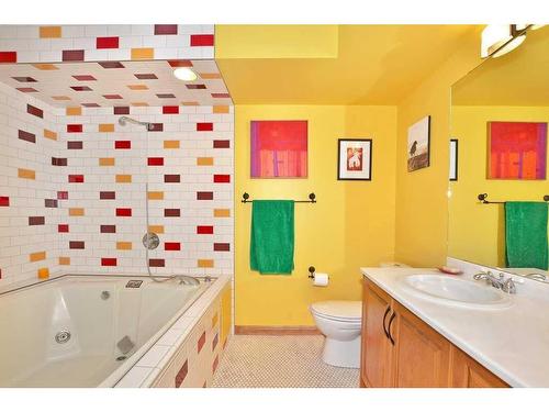 2501-1100 8 Avenue Sw, Calgary, AB - Indoor Photo Showing Bathroom