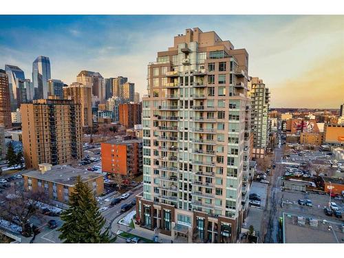 705-1500 7 Street Sw, Calgary, AB - Outdoor With Facade With View