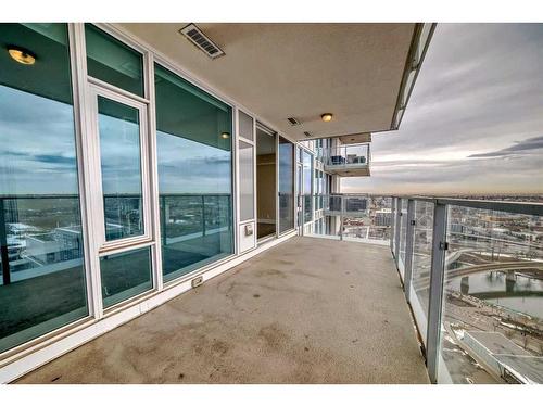 2504-510 6 Avenue Se, Calgary, AB - Outdoor With Balcony With View With Exterior