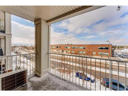 306-304 Cranberry Park Se, Calgary, AB - Outdoor With Balcony With Exterior