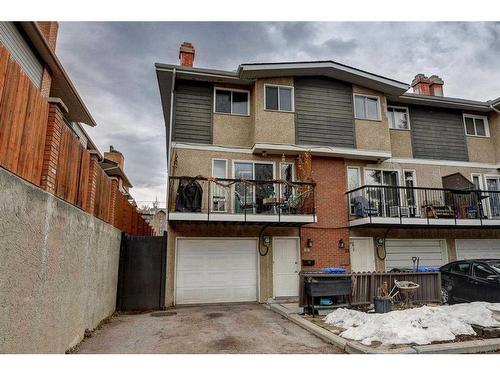 24-643 4 Avenue Ne, Calgary, AB - Outdoor With Balcony With Exterior