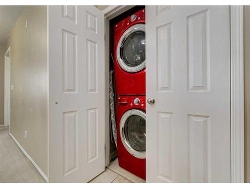 1101-1121 6 Avenue Sw, Calgary, AB - Indoor Photo Showing Laundry Room