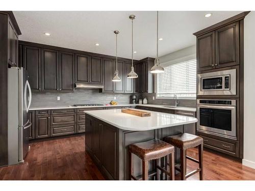 68 Westland Crescent Sw, Calgary, AB - Indoor Photo Showing Kitchen With Stainless Steel Kitchen With Upgraded Kitchen