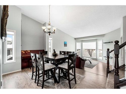 86 Riverside Close Se, Calgary, AB - Indoor Photo Showing Dining Room