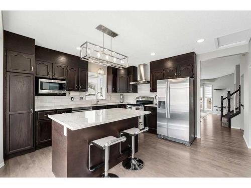 86 Riverside Close Se, Calgary, AB - Indoor Photo Showing Kitchen With Upgraded Kitchen