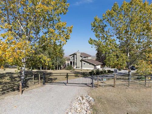 28 Poplar Hill Place, Rural Rocky View County, AB - Outdoor