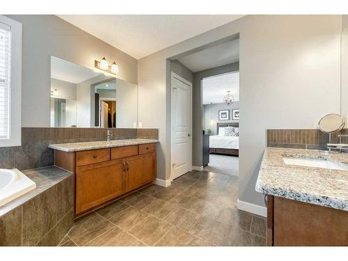 62 Aspen Hills Way Sw, Calgary, AB - Indoor Photo Showing Bathroom
