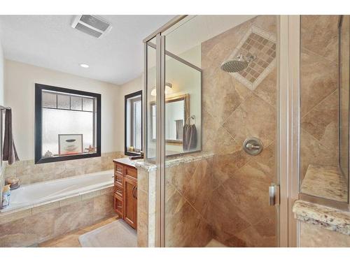 627 Boulder Creek Drive Se, Langdon, AB - Indoor Photo Showing Bathroom
