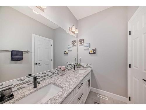 153 Carrington Close Nw, Calgary, AB - Indoor Photo Showing Bathroom