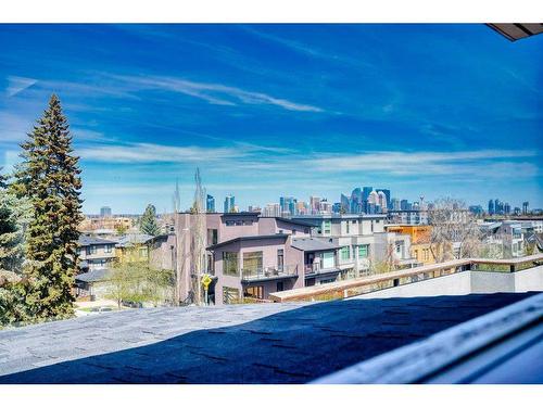 2003 27 Avenue Sw, Calgary, AB - Outdoor With View