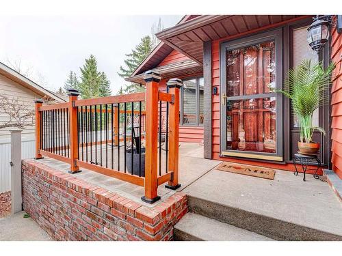 324 Coach Grove Place Sw, Calgary, AB - Outdoor With Deck Patio Veranda With Exterior