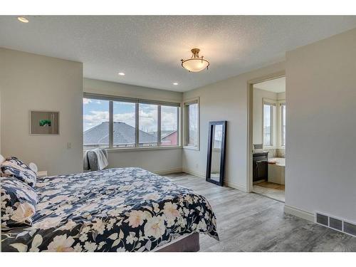 544 Evergreen Circle Sw, Calgary, AB - Indoor Photo Showing Bedroom