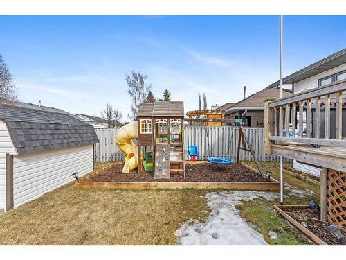 5608 43 Street Close, Olds, AB - Outdoor