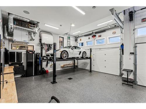 132 Fortress Bay Sw, Calgary, AB - Indoor Photo Showing Garage