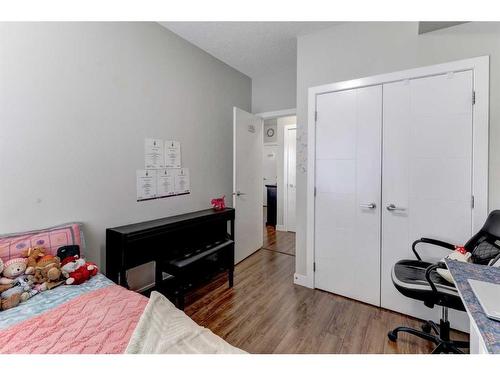 211-12 Sage Hill Terrace Nw, Calgary, AB - Indoor Photo Showing Bedroom