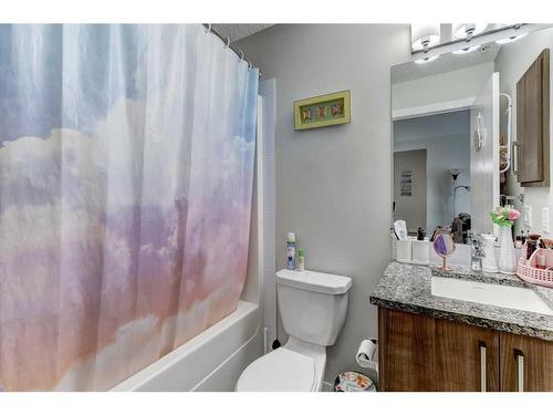 211-12 Sage Hill Terrace Nw, Calgary, AB - Indoor Photo Showing Bathroom
