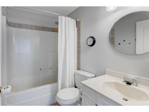 96 Tuscany Hills Circle Nw, Calgary, AB - Indoor Photo Showing Bathroom