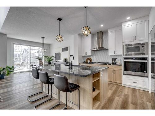 90 Legacy Woods Circle Se, Calgary, AB - Indoor Photo Showing Kitchen With Upgraded Kitchen