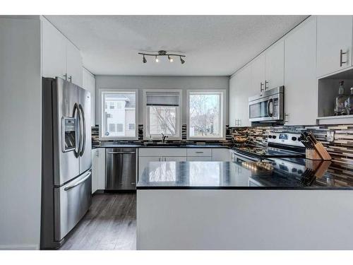 34 Candle Terrace Sw, Calgary, AB - Indoor Photo Showing Kitchen With Stainless Steel Kitchen With Upgraded Kitchen