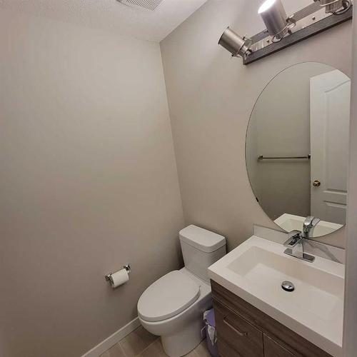 201 Tuscany Ravine Terrace, Calgary, AB - Indoor Photo Showing Bathroom